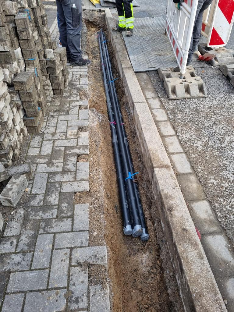 Versorgungsleitungen in einem Leitungsgraben